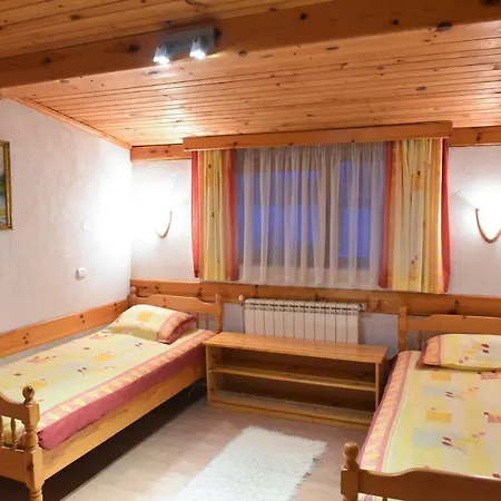 Hadjipopov House Guest house