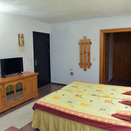 Hadjipopov House 게스트하우스 3*